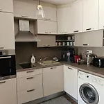 Bright Inn - Holiday & Business Apartment